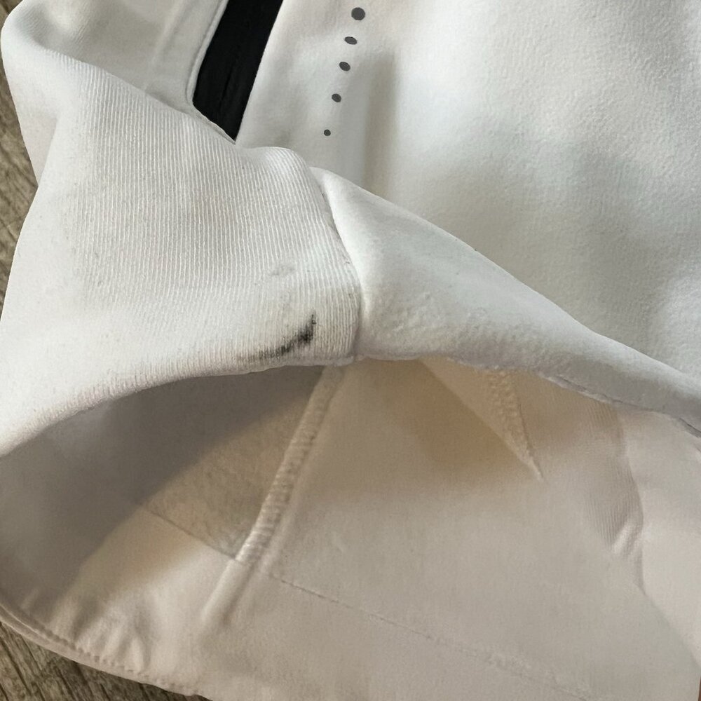 NWOT Lululemon Cross Chill Jacket White Size 0 - Picture 10 of 10